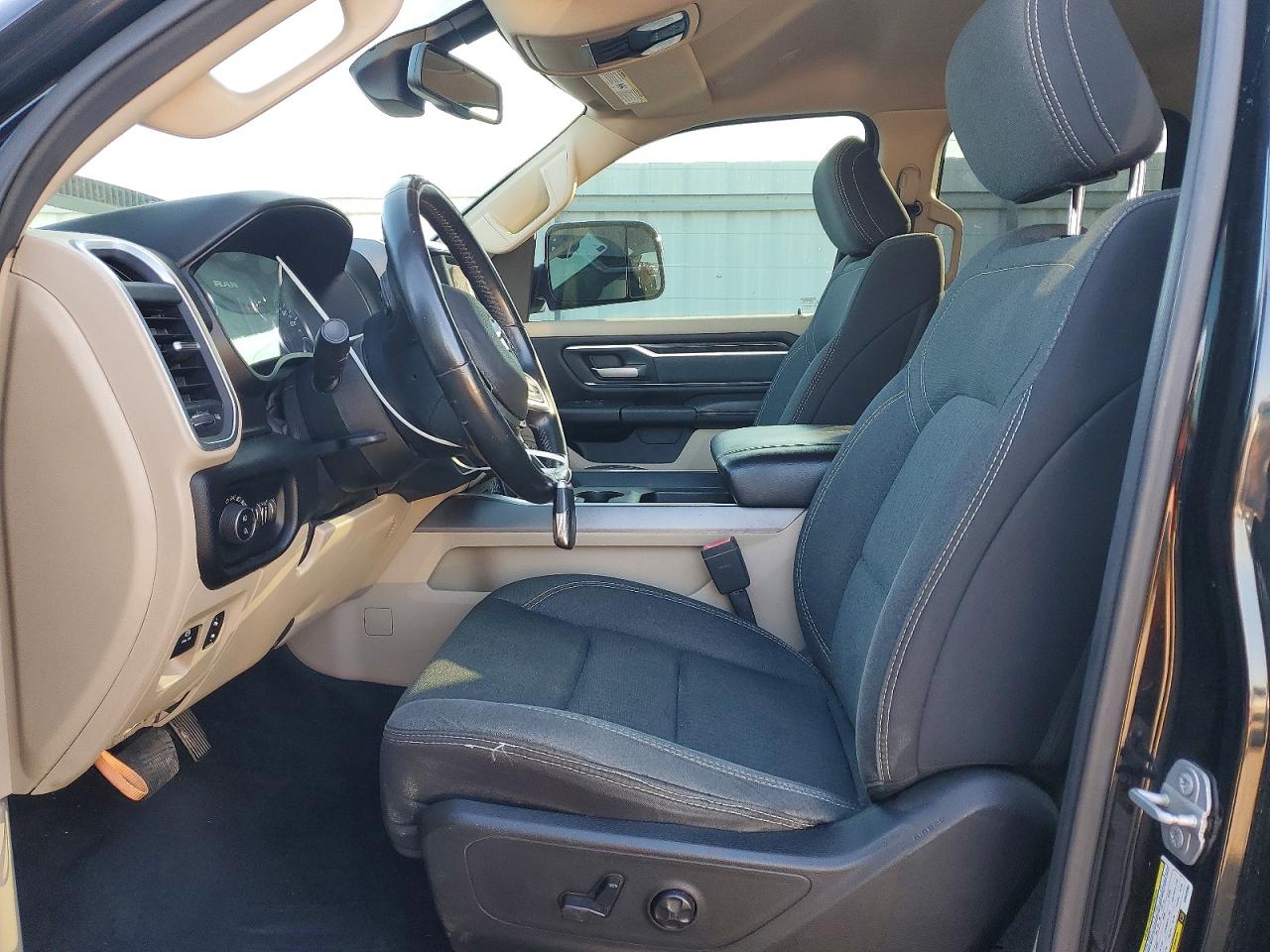 2019 RAM 1500 BIG HORN/LONE STAR photo 7