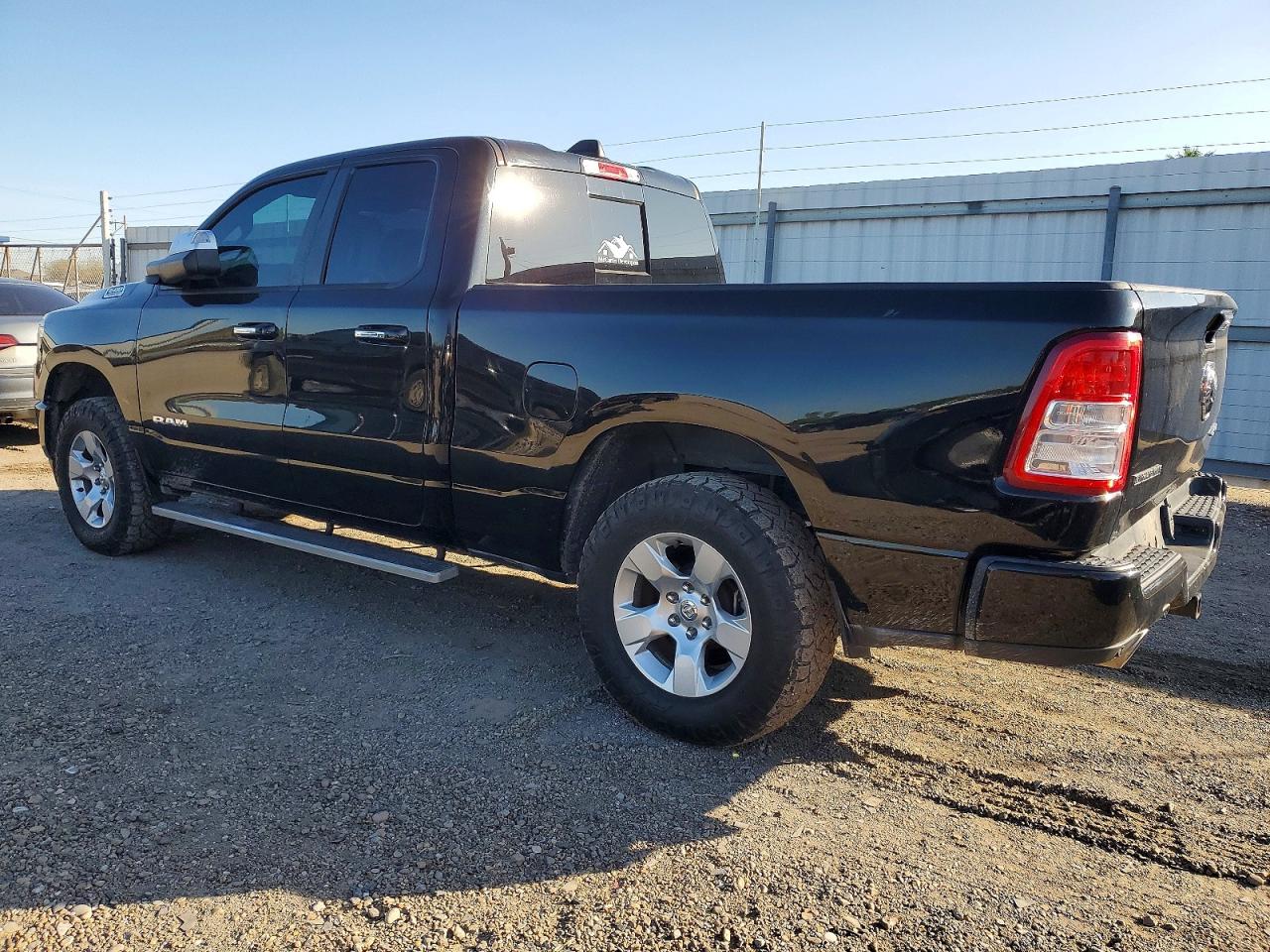 2019 RAM 1500 BIG HORN/LONE STAR photo 2