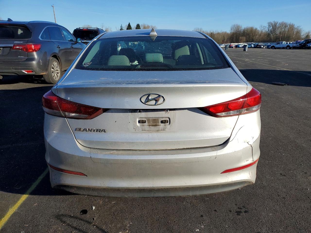 2017 HYUNDAI ELANTRA SE photo 6