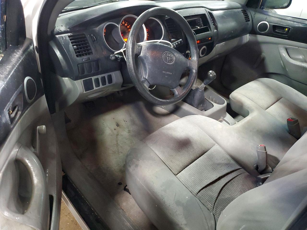 2008 TOYOTA TACOMA photo 8