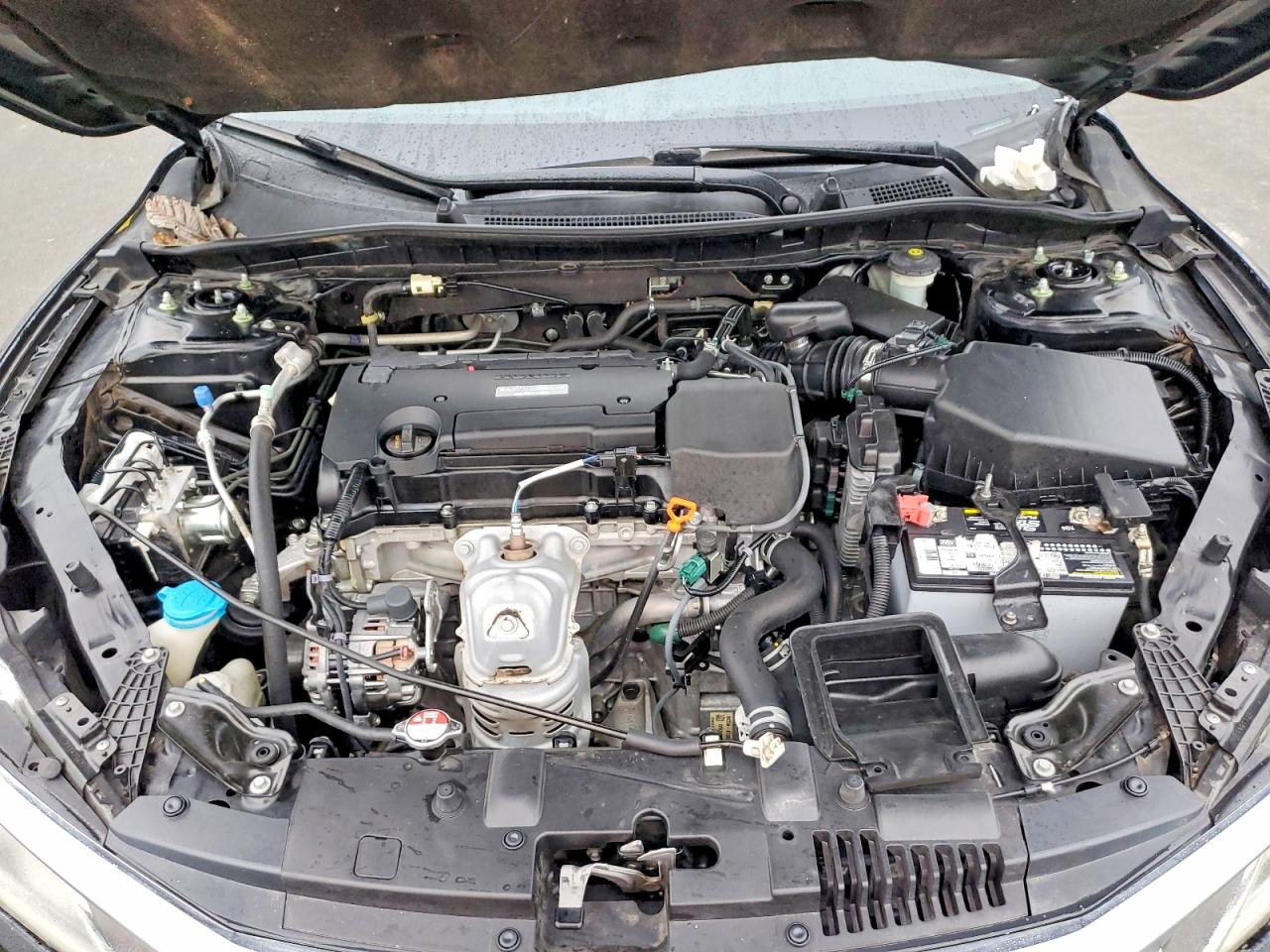 2016 HONDA ACCORD LX photo 11