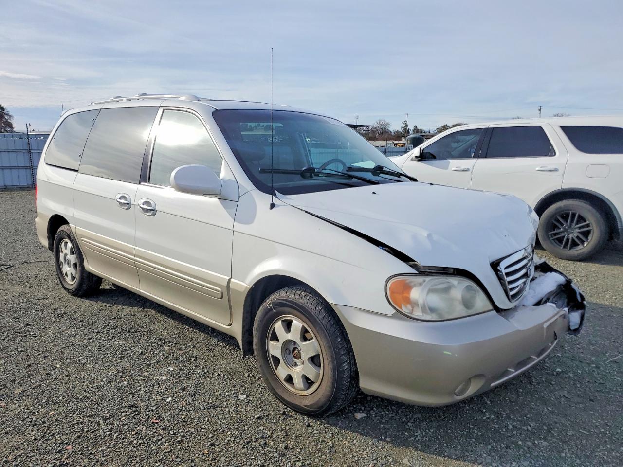 2003 KIA SEDONA EX photo 4