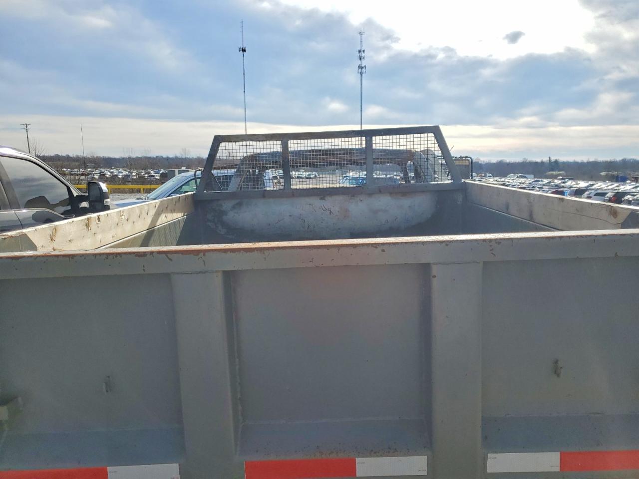 2006 CHEVROLET SILVERADO DUMP TRUCK photo 6