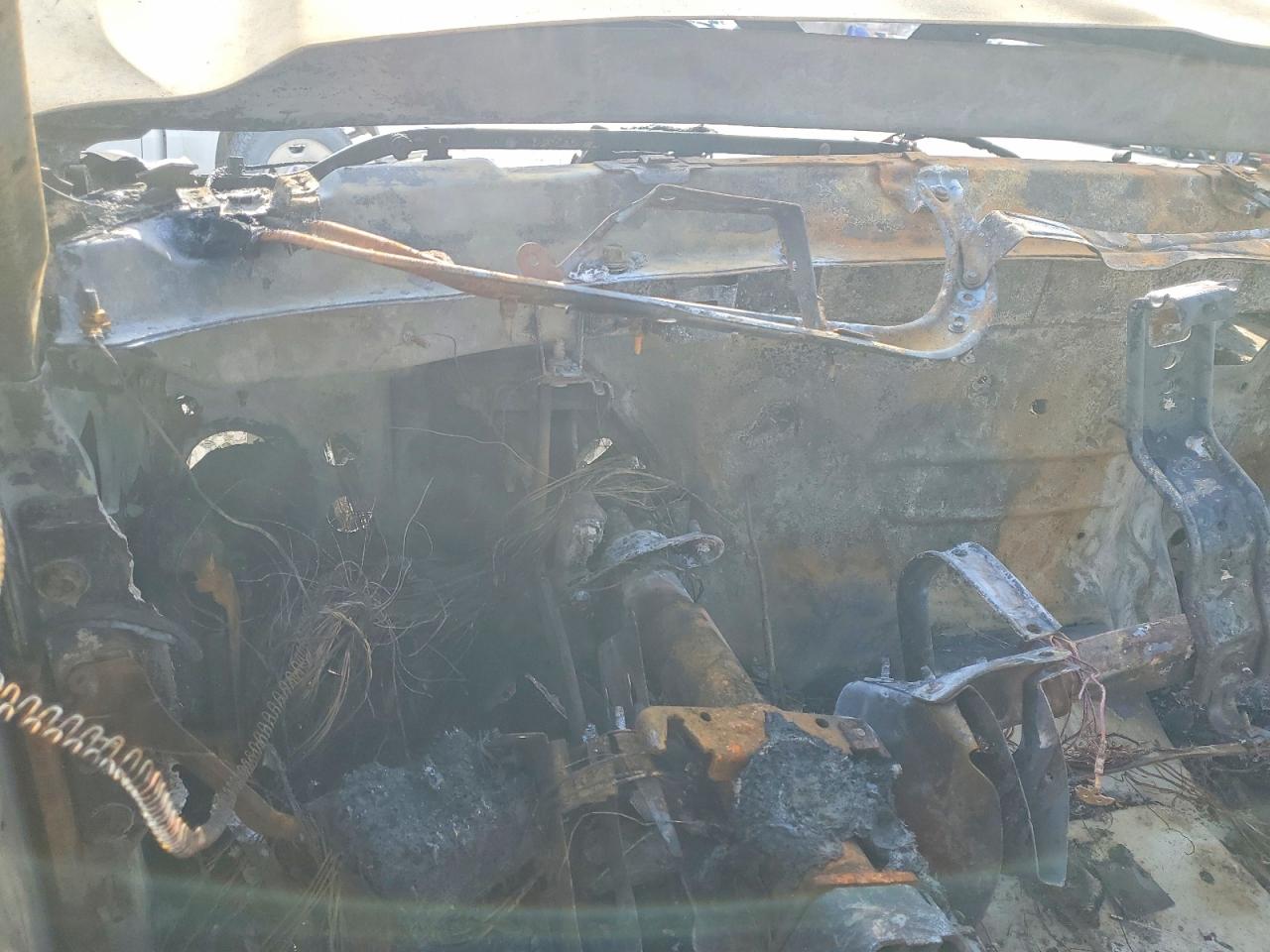 2006 CHEVROLET SILVERADO DUMP TRUCK photo 9