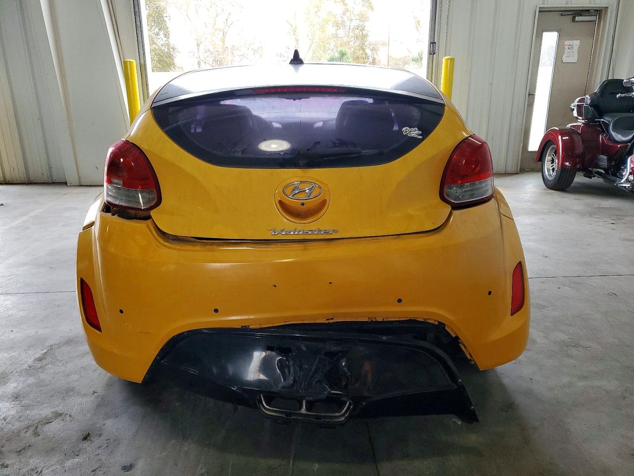 2012 HYUNDAI VELOSTER photo 6