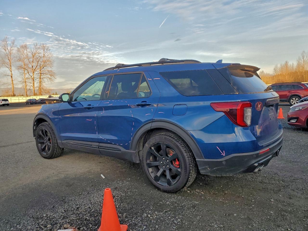 2020 FORD EXPLORER ST photo 2