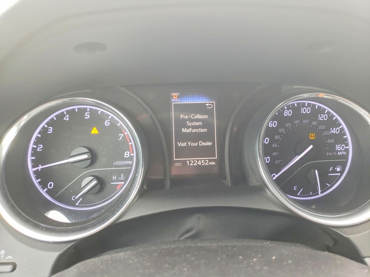 2019 TOYOTA CAMRY L photo 9