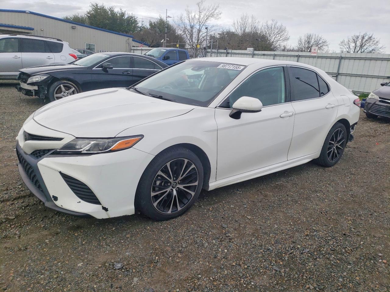 2019 TOYOTA CAMRY