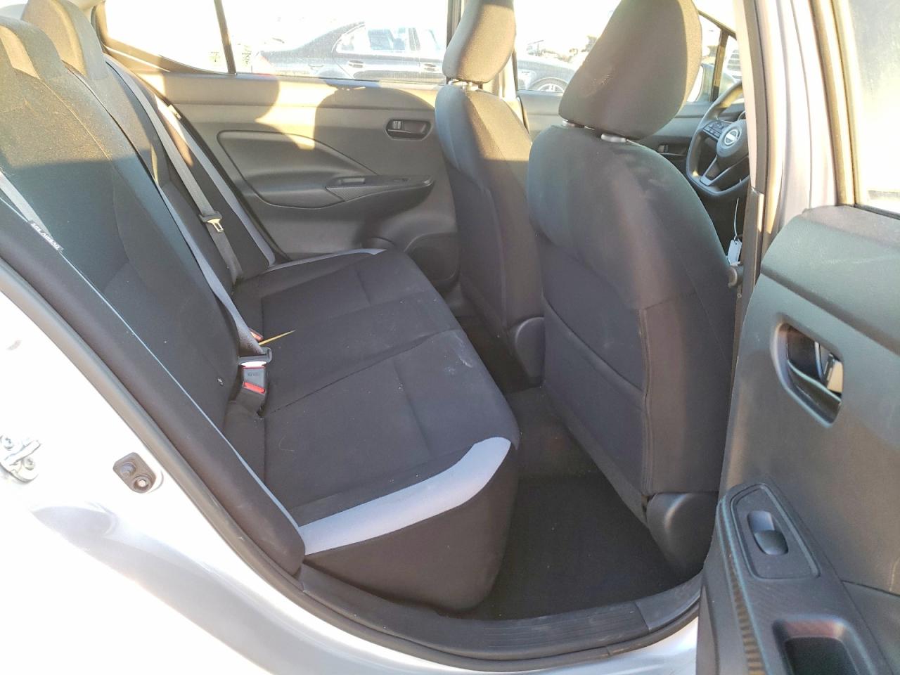 2025 NISSAN VERSA S photo 10