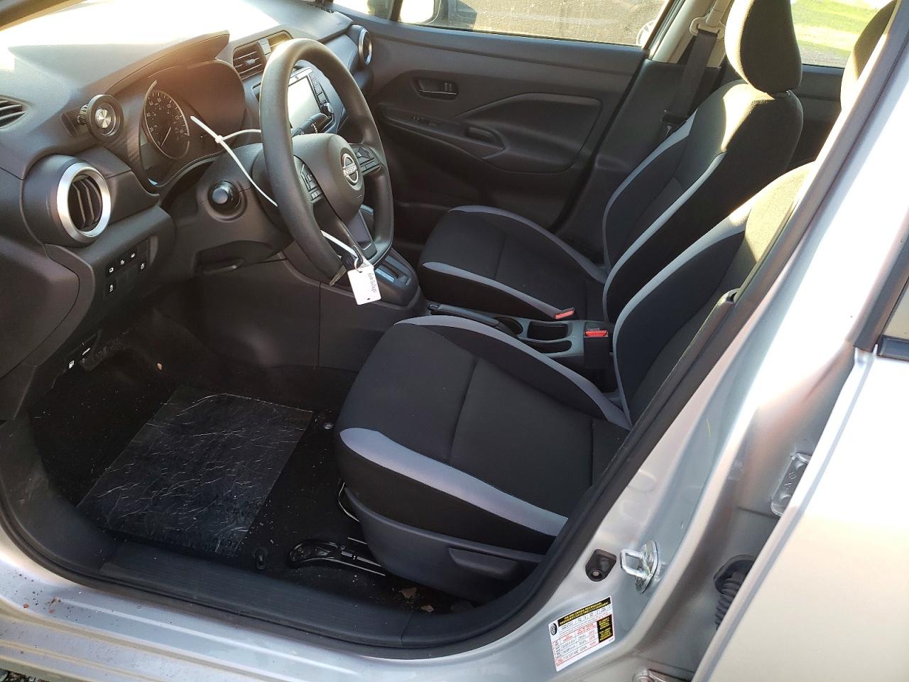 2025 NISSAN VERSA S photo 7