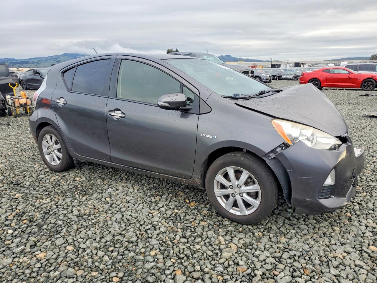 2012 TOYOTA PRIUS C photo 4