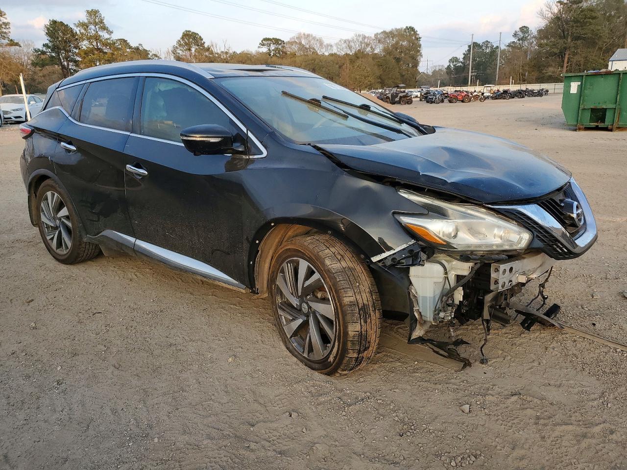 2015 NISSAN MURANO S photo 4