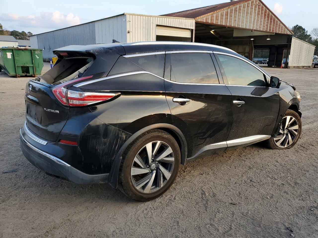 2015 NISSAN MURANO S photo 3