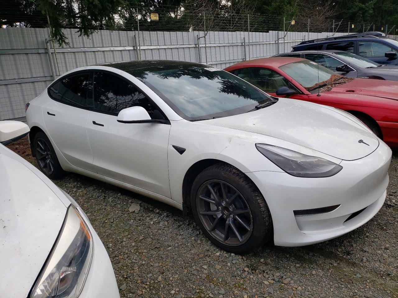 2023 TESLA MODEL 3 photo 4