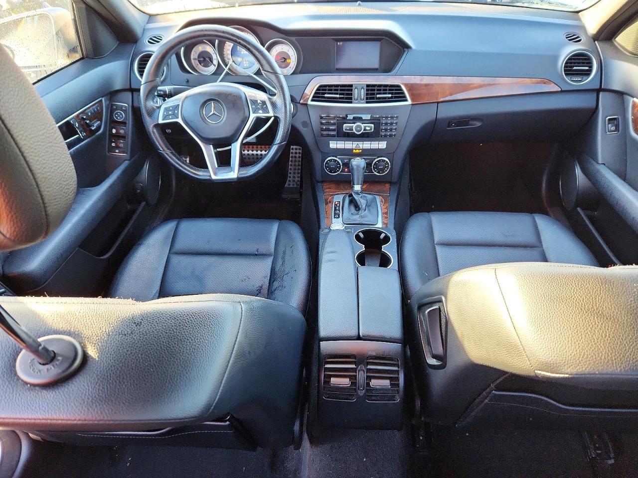 2014 MERCEDES-BENZ C 250 photo 8