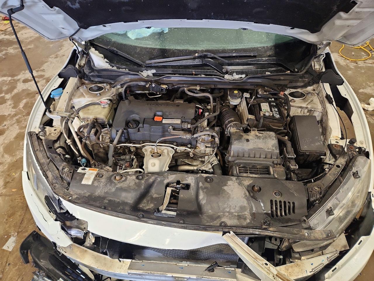 2016 HONDA CIVIC LX photo 11
