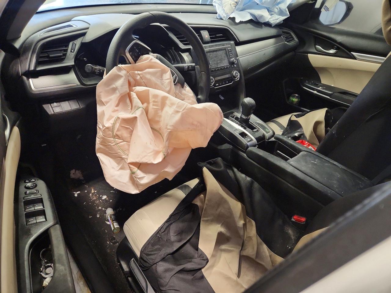 2016 HONDA CIVIC LX photo 8