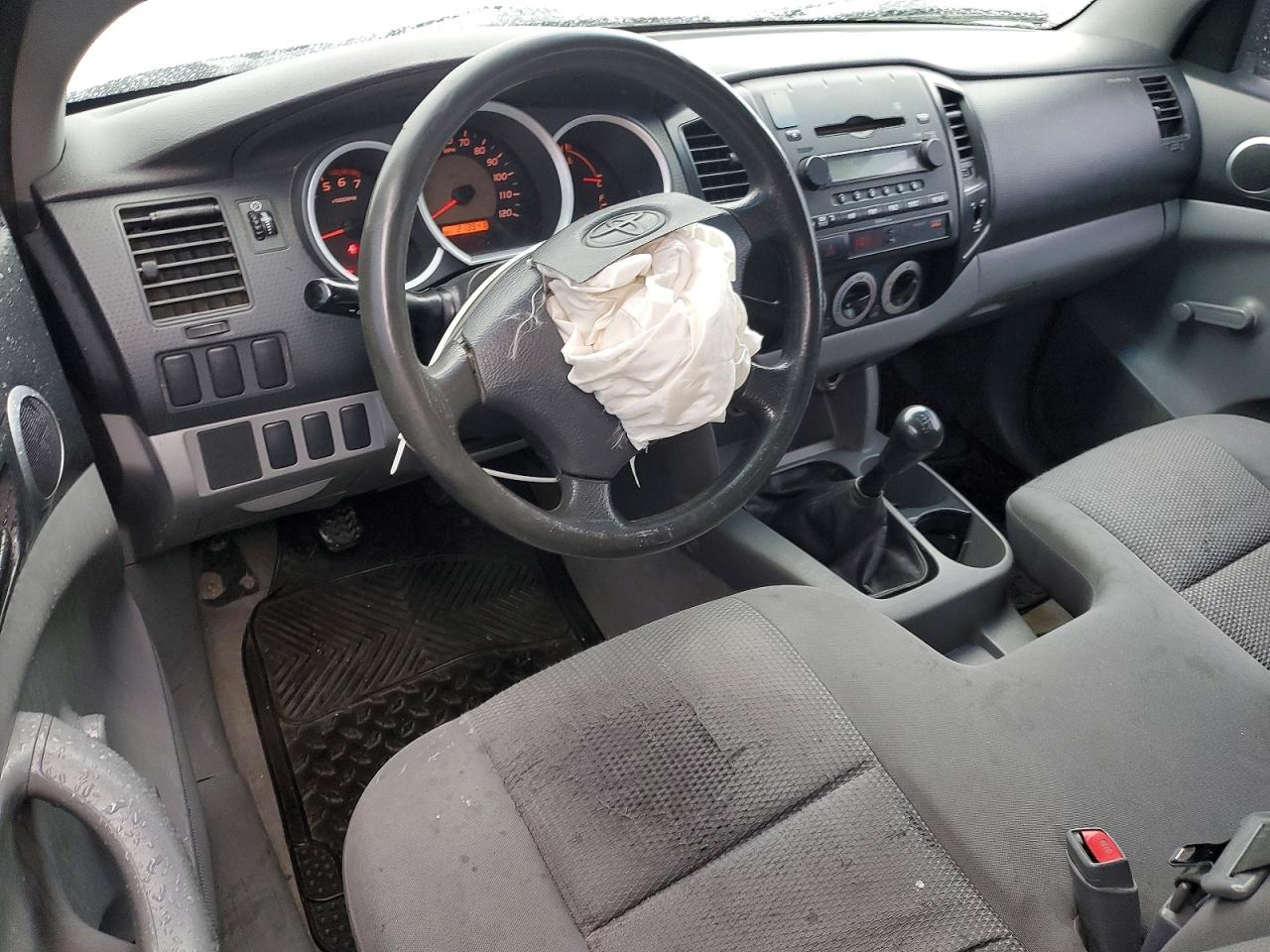 2006 TOYOTA TACOMA photo 8