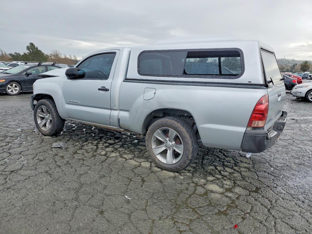 2006 TOYOTA TACOMA photo 2