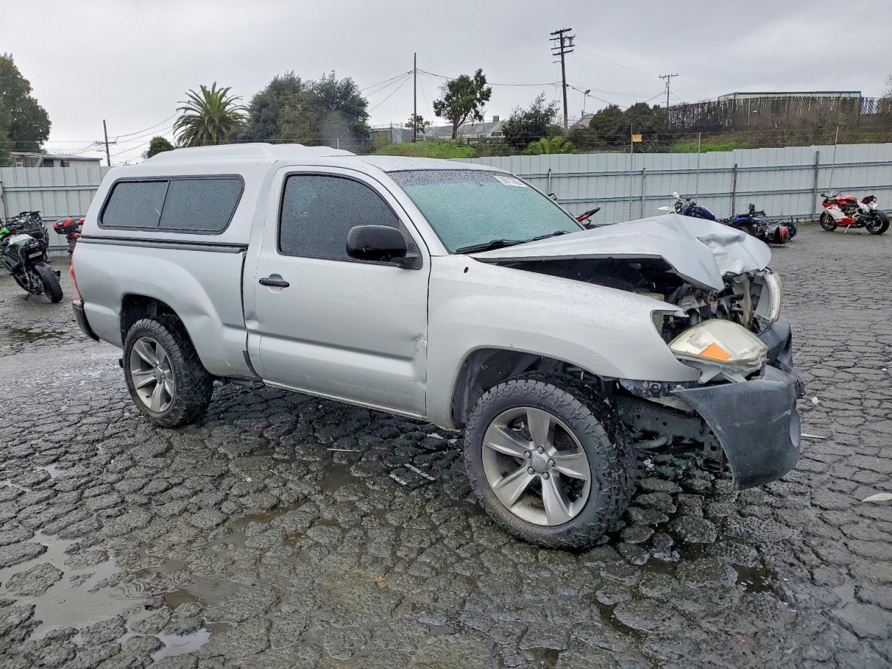 2006 TOYOTA TACOMA photo 4