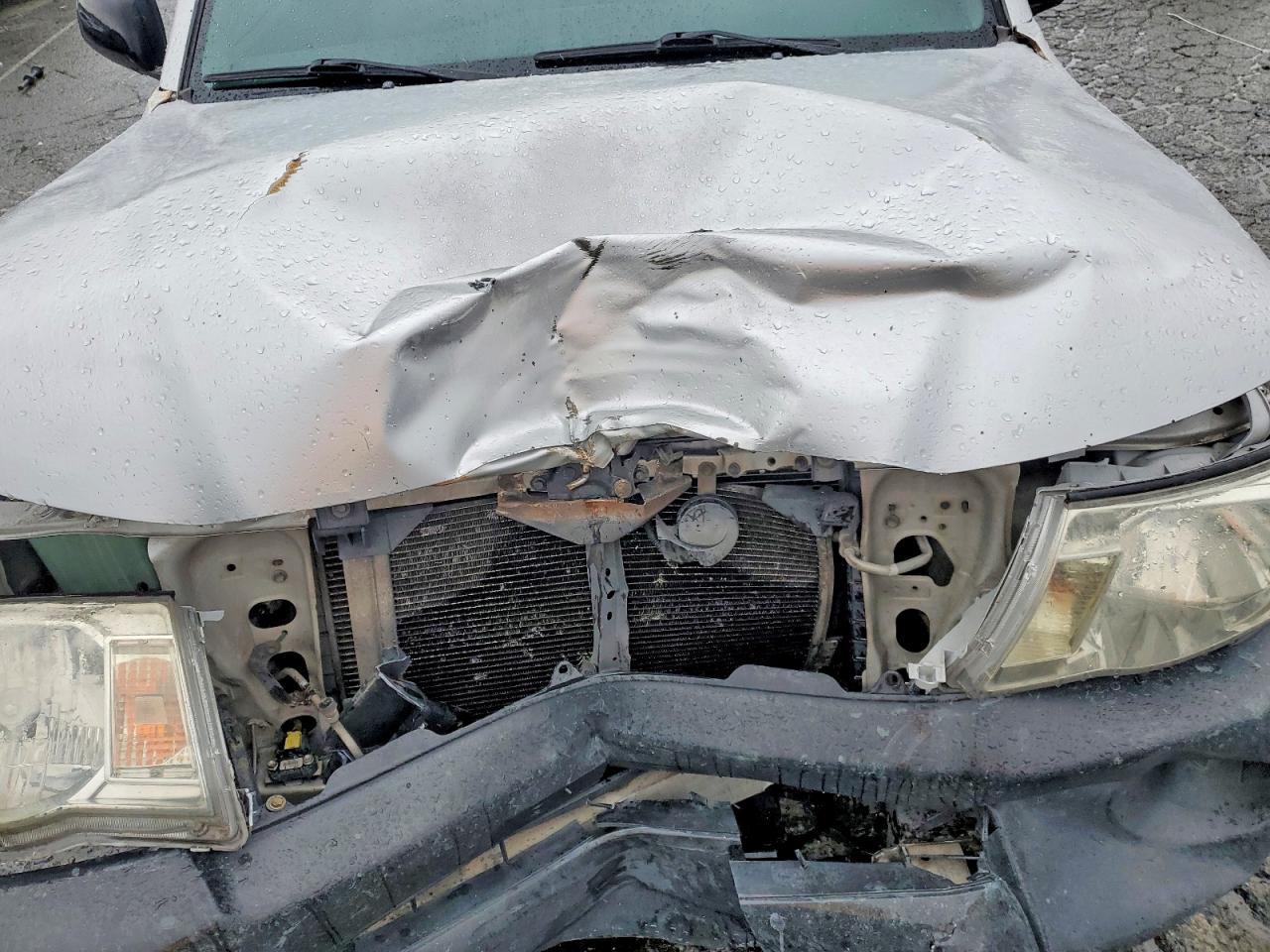 2006 TOYOTA TACOMA photo 11