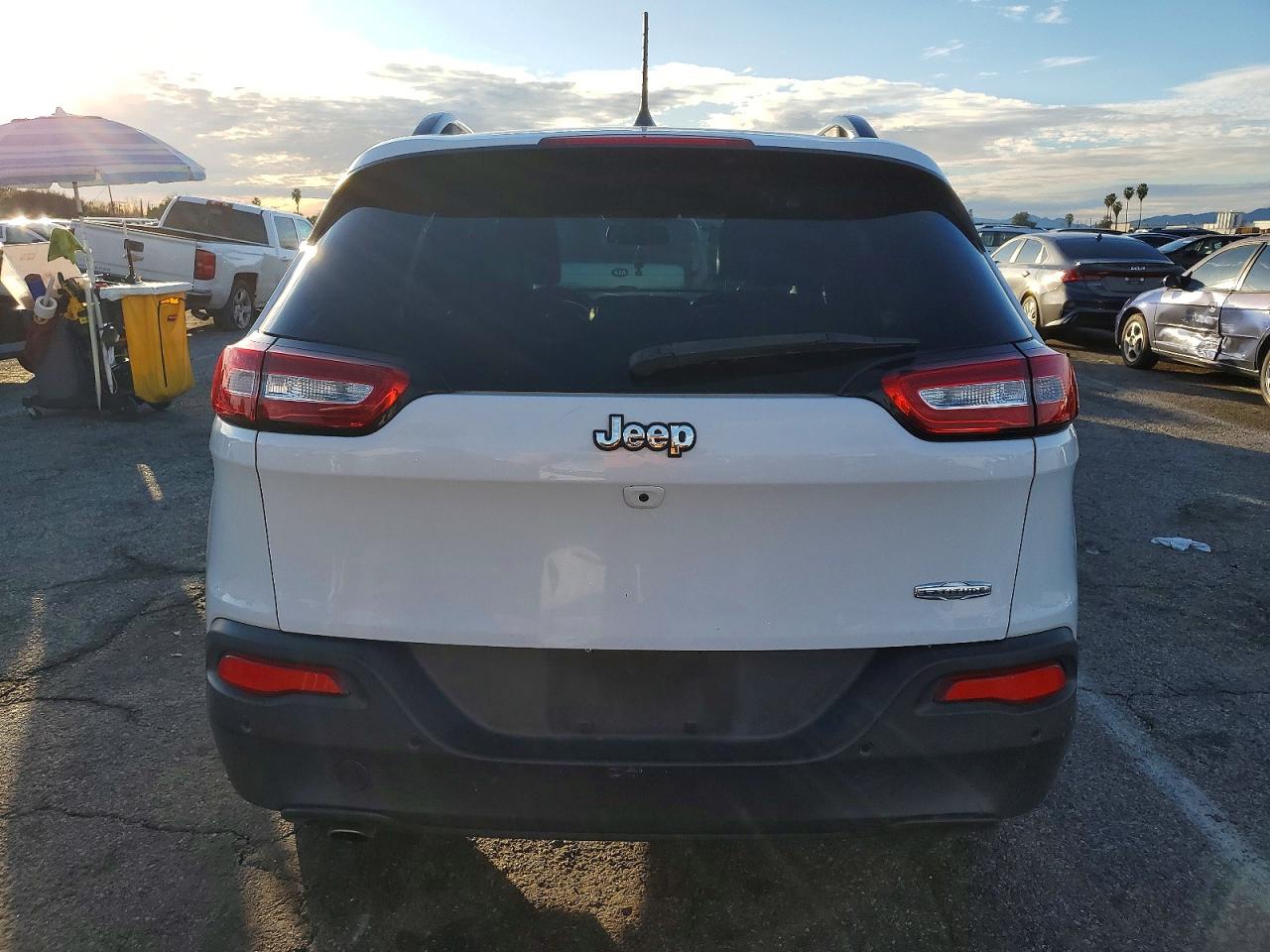 2018 JEEP CHEROKEE LATITUDE PLUS photo 6