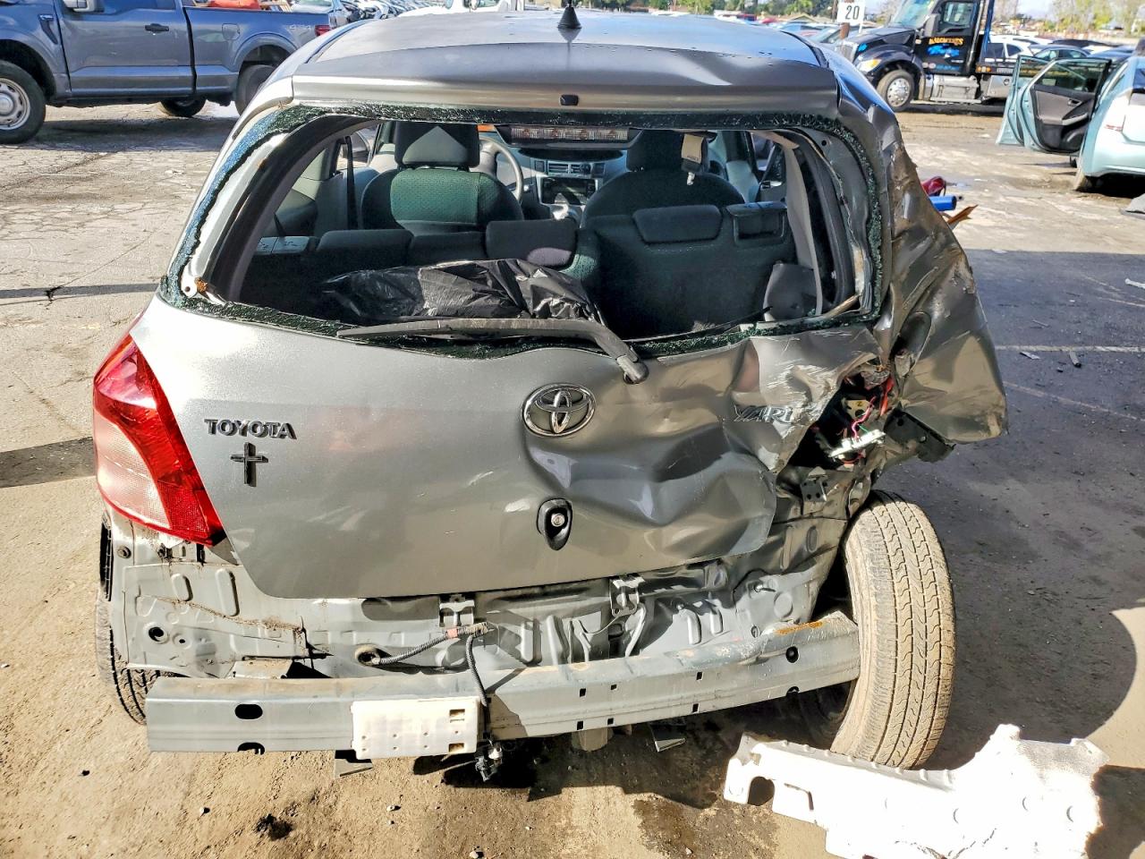 2007 TOYOTA YARIS photo 6