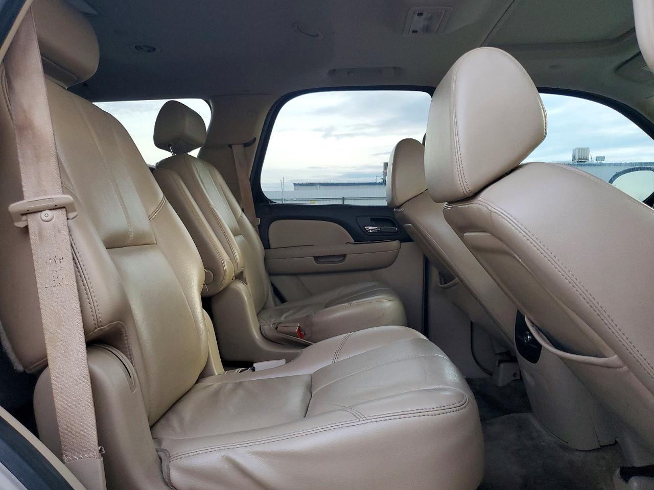 2007 CHEVROLET TAHOE C1500 photo 10
