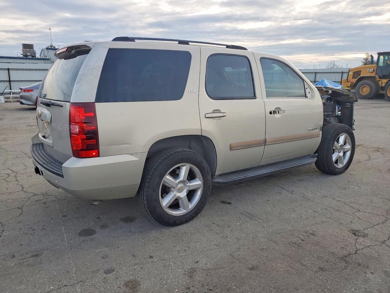 2007 CHEVROLET TAHOE C1500 photo 3