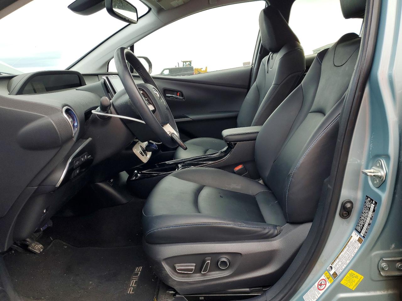 2018 TOYOTA PRIUS photo 7
