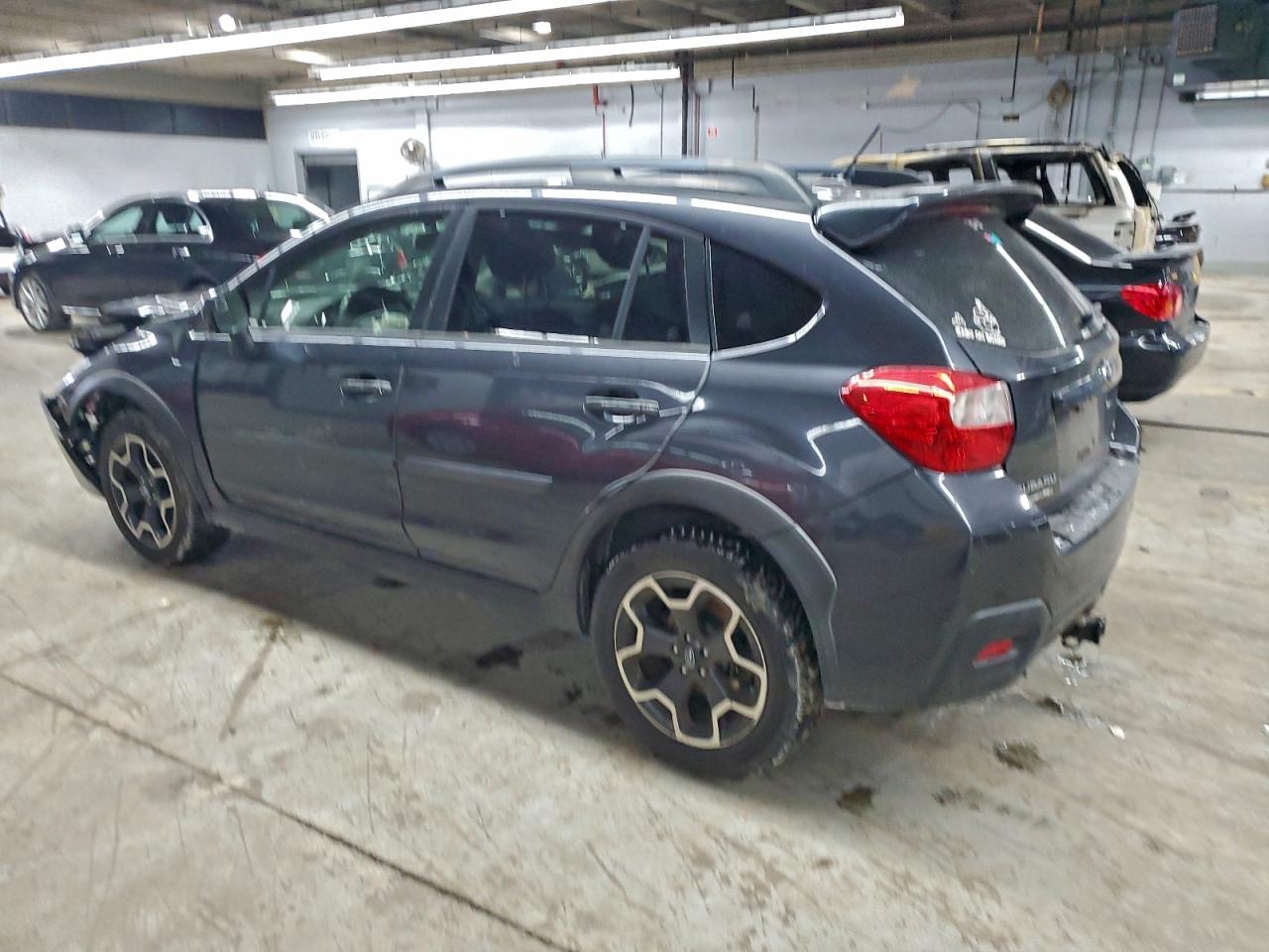 2013 SUBARU XV CROSSTREK 2.0 LIMITED photo 2