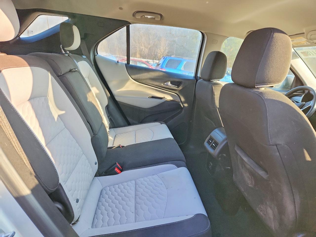 2020 CHEVROLET EQUINOX LS photo 21