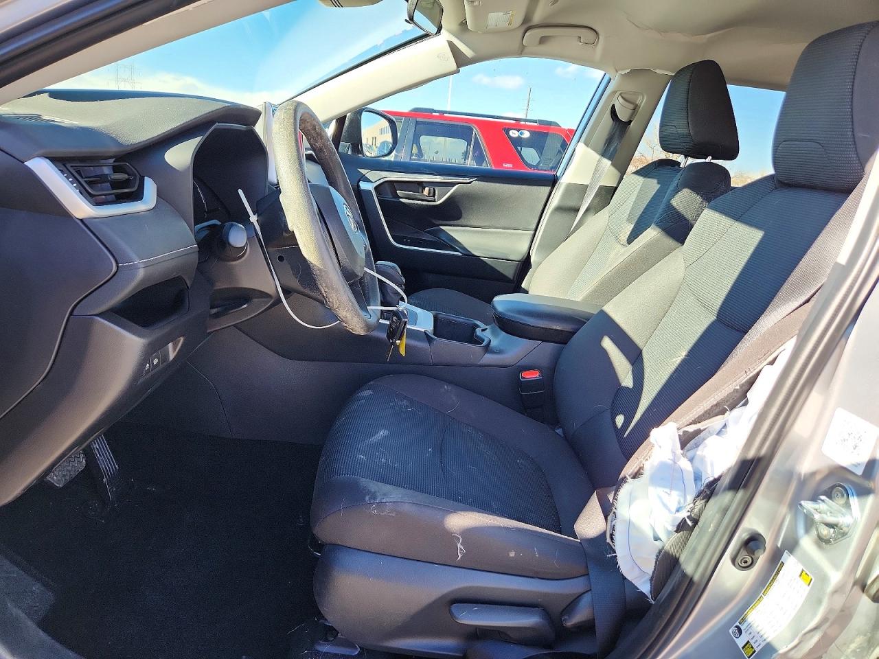 2025 TOYOTA RAV4 LE photo 7