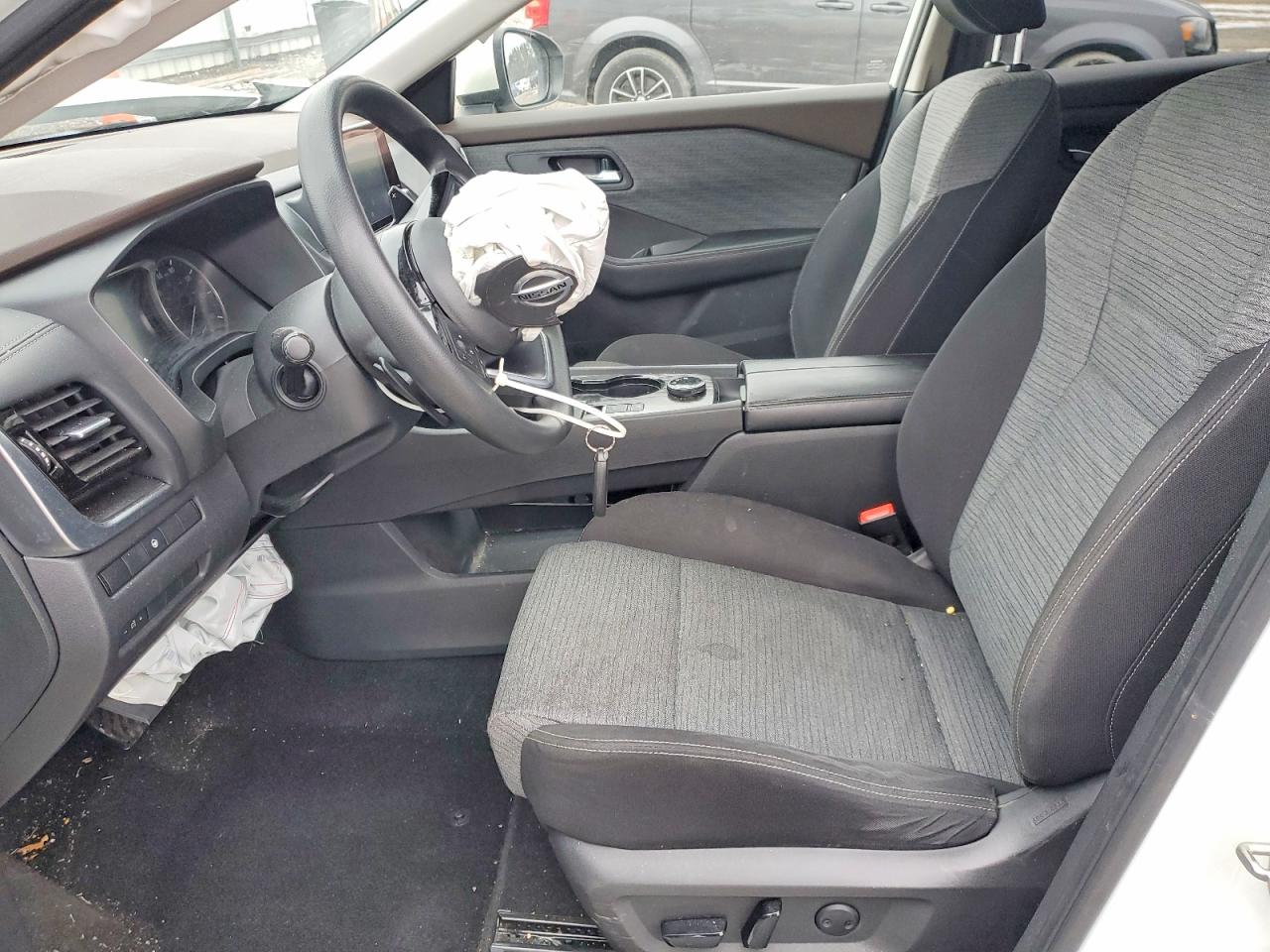 2021 NISSAN ROGUE SV photo 13