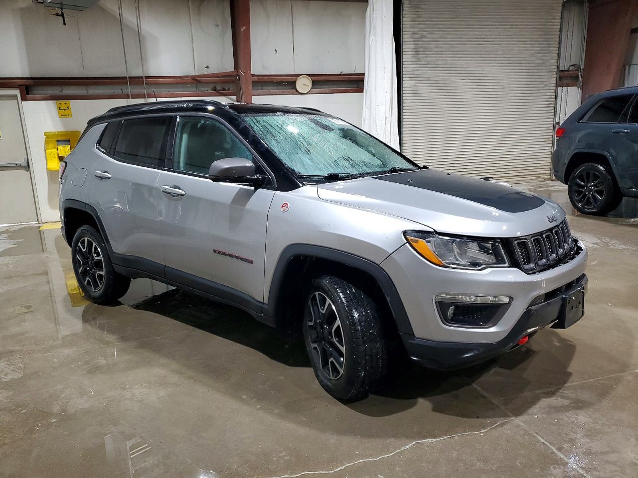 2019 JEEP COMPASS TRAILHAWK photo 4