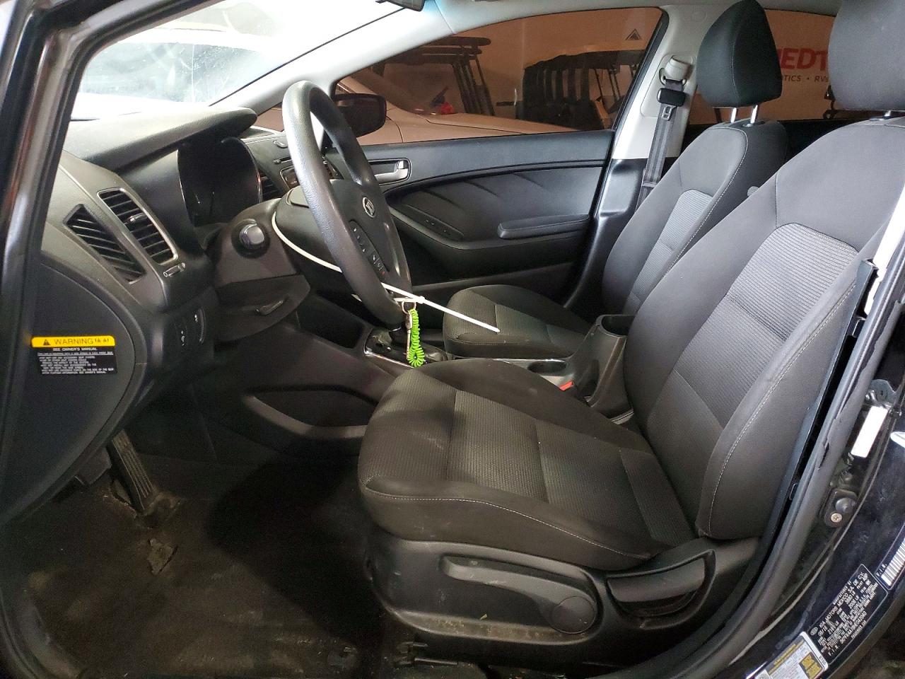 2017 KIA FORTE LX photo 7