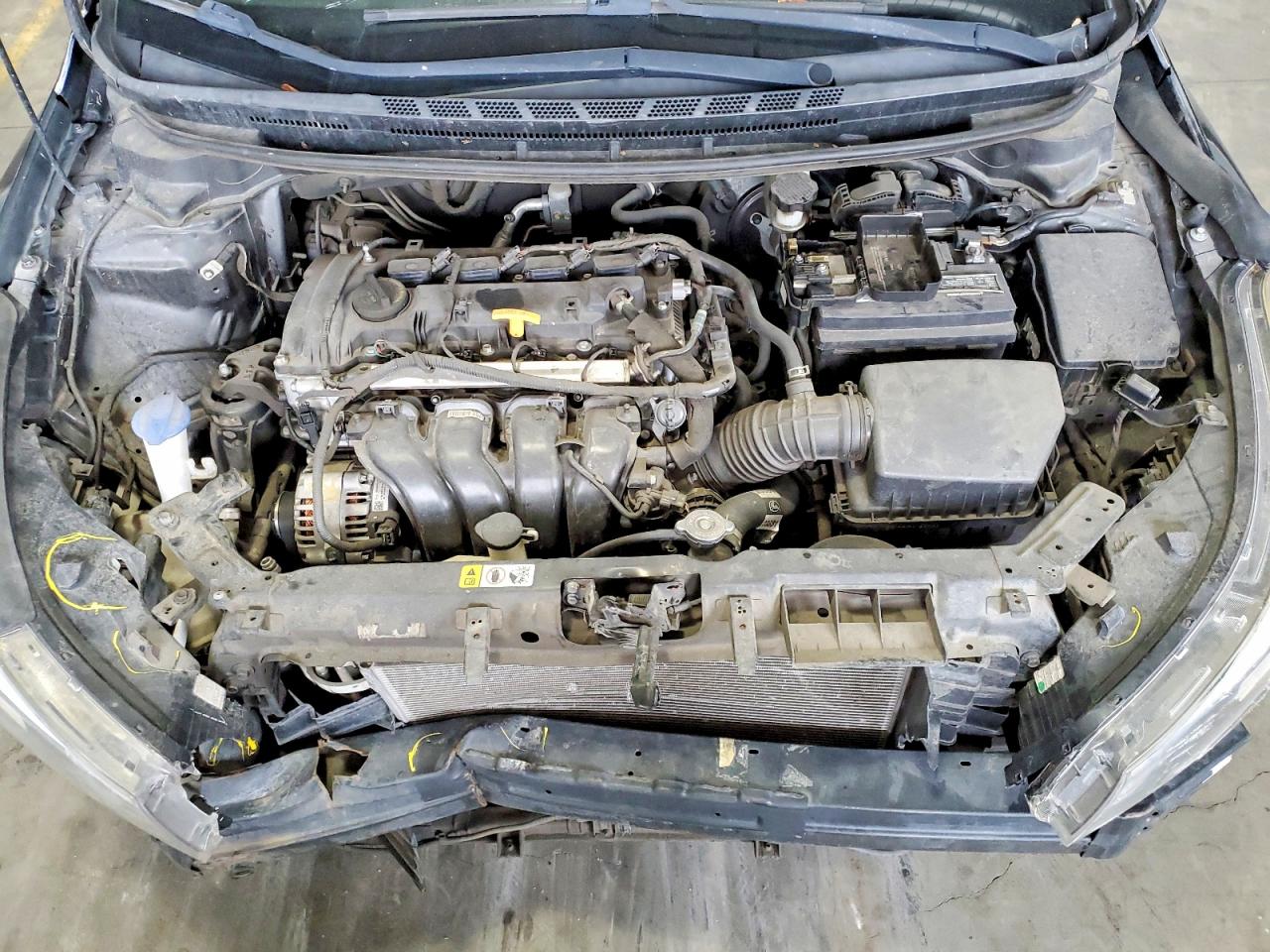 2017 KIA FORTE LX photo 11
