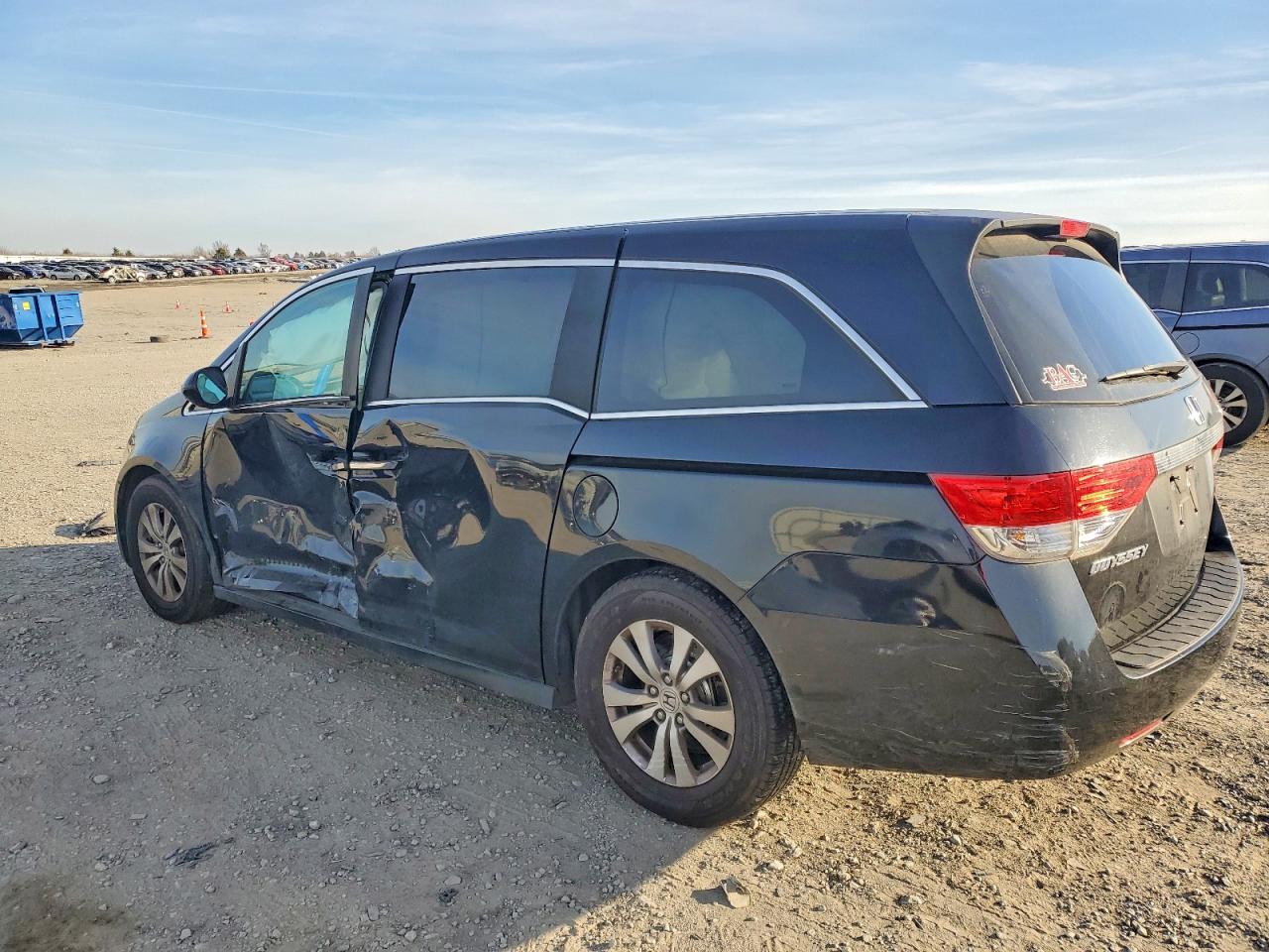 2014 HONDA ODYSSEY EX photo 2