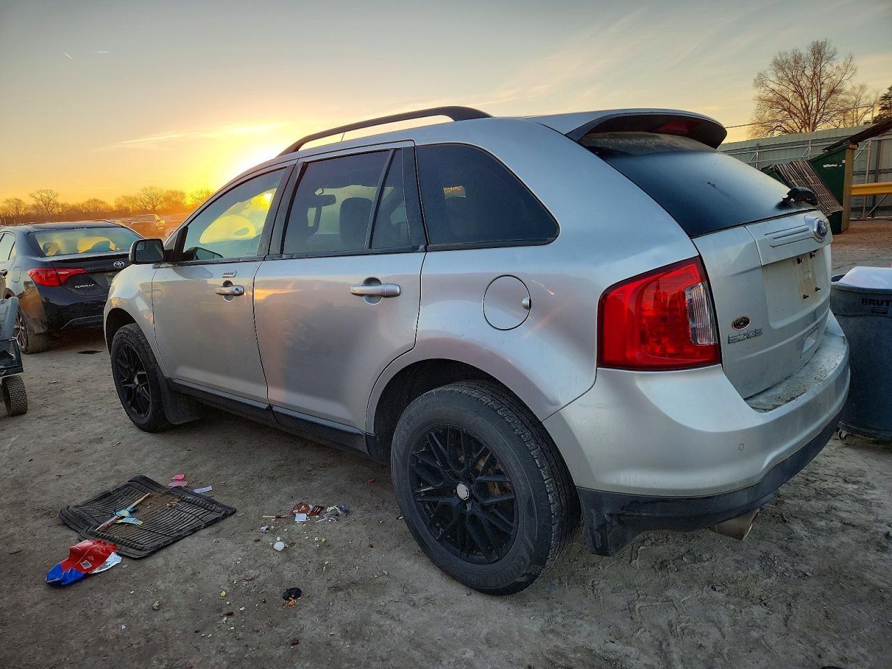 2012 FORD EDGE SEL photo 2