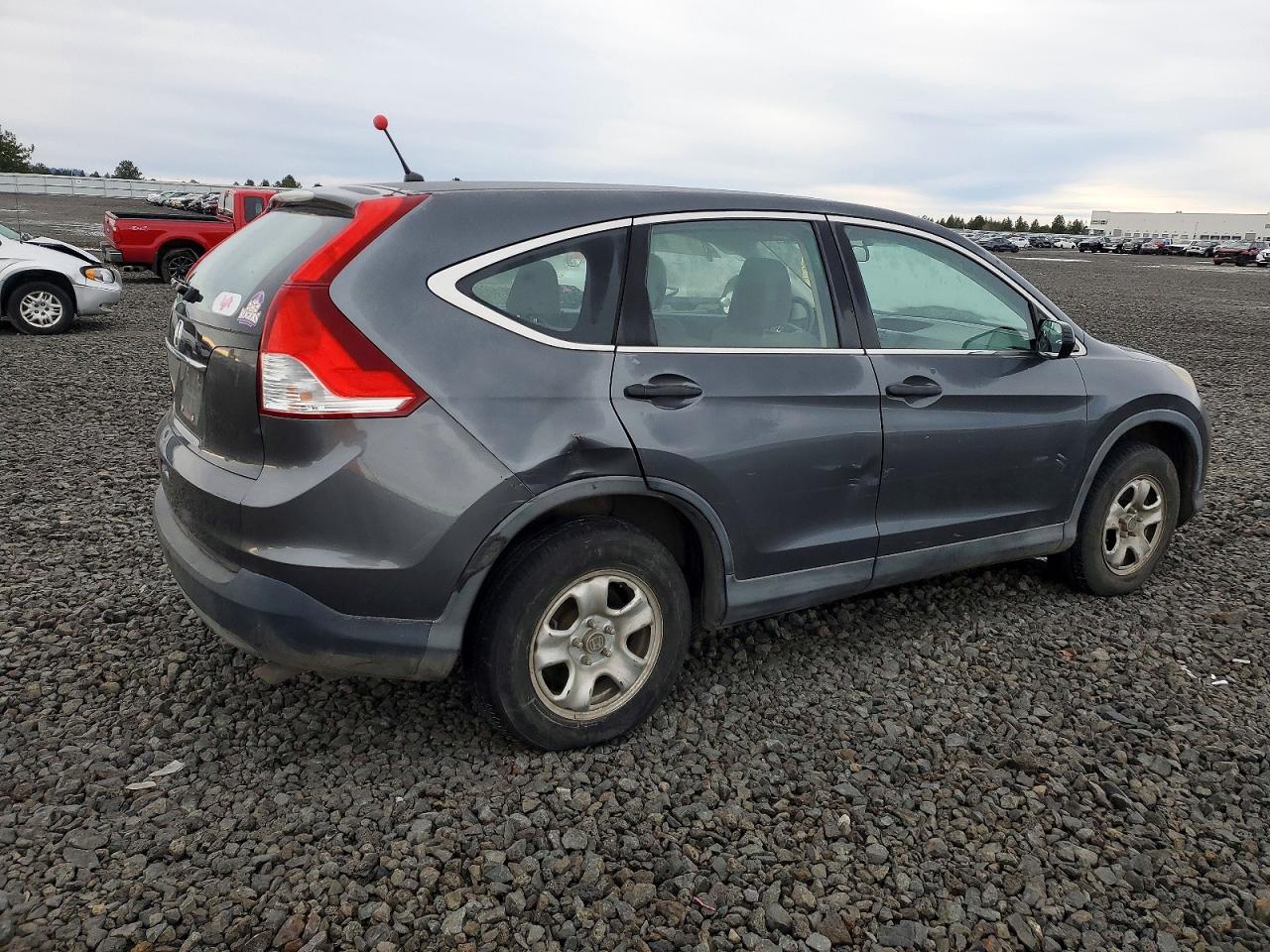 2013 HONDA CR-V LX photo 3