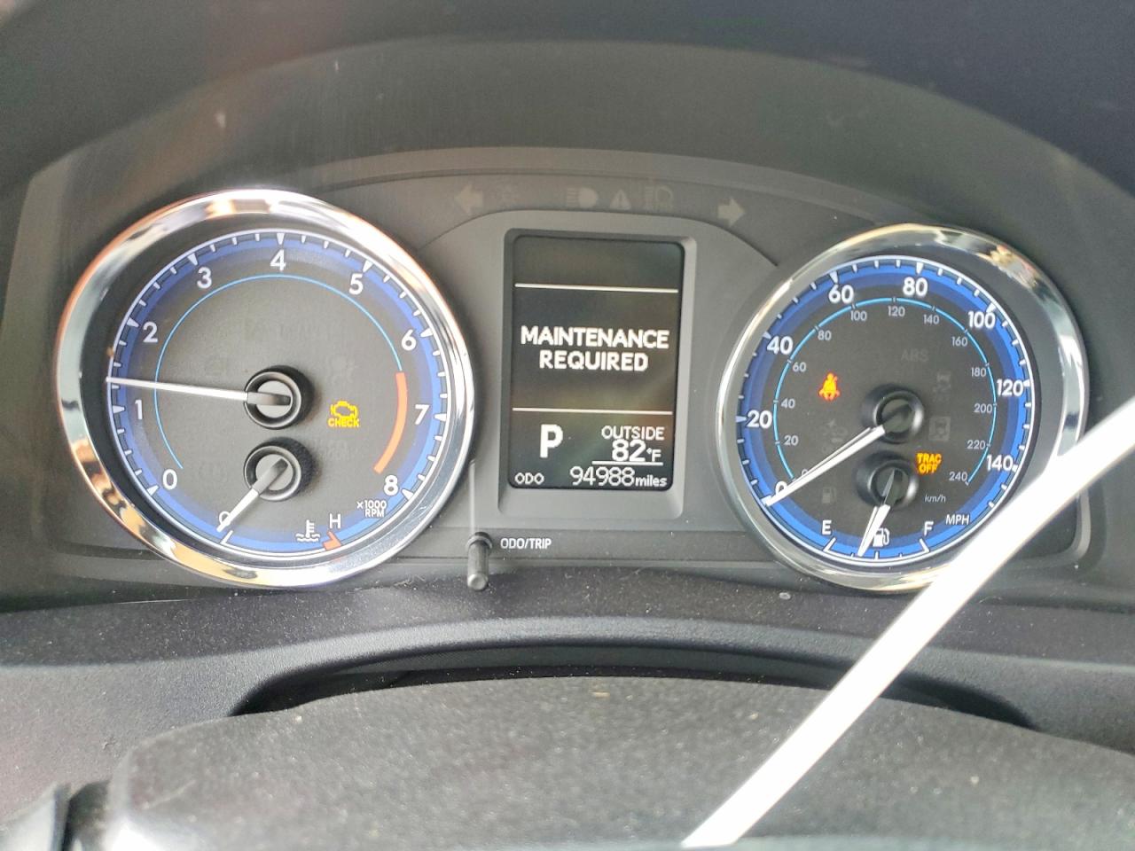 2018 TOYOTA COROLLA L photo 25