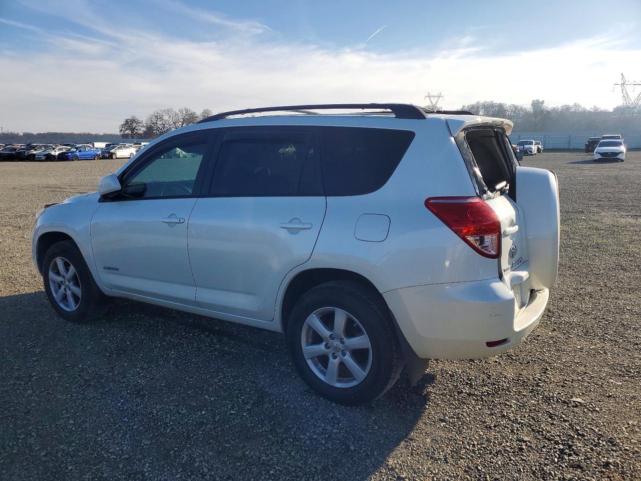 2006 TOYOTA RAV4 LIMITED photo 2