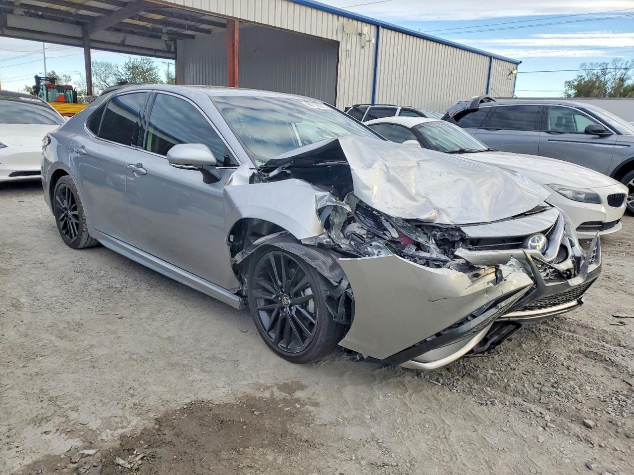 2024 TOYOTA CAMRY XSE photo 4