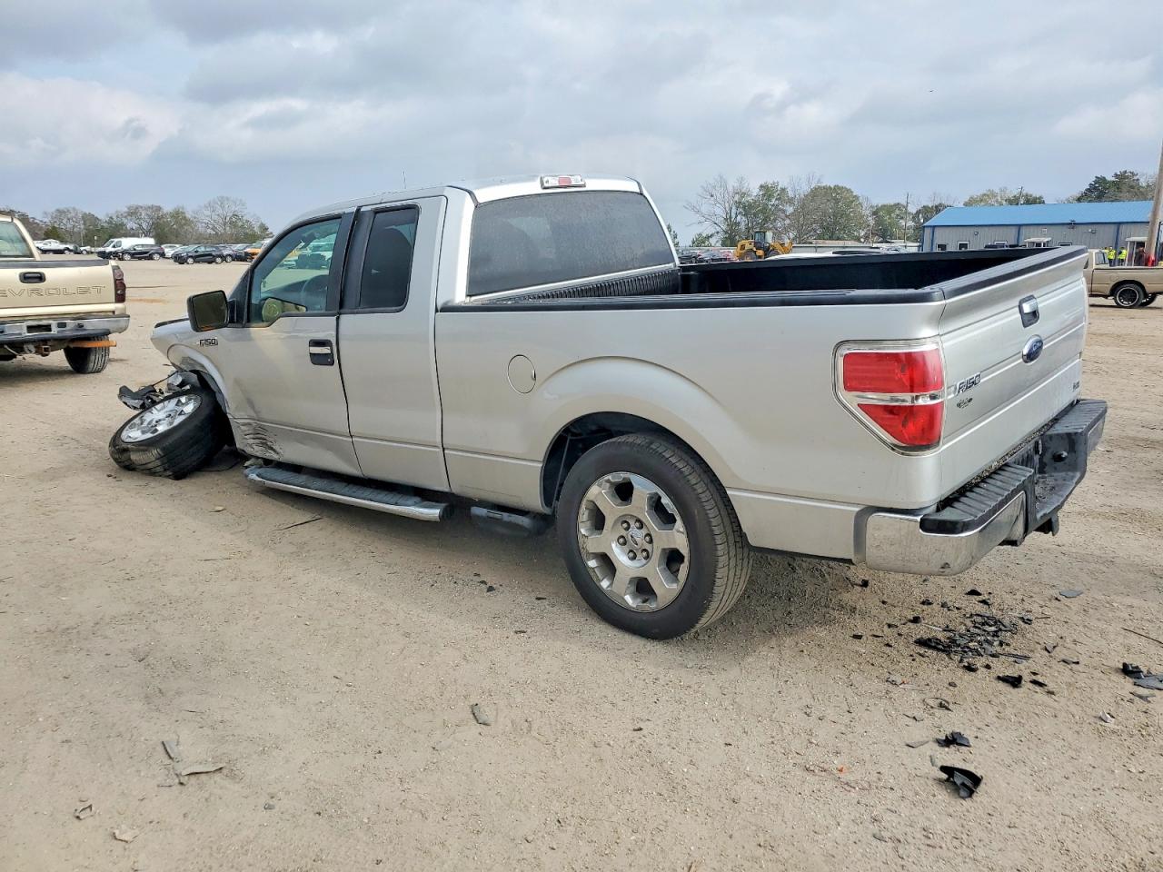 2010 FORD F150 SUPER CAB photo 2
