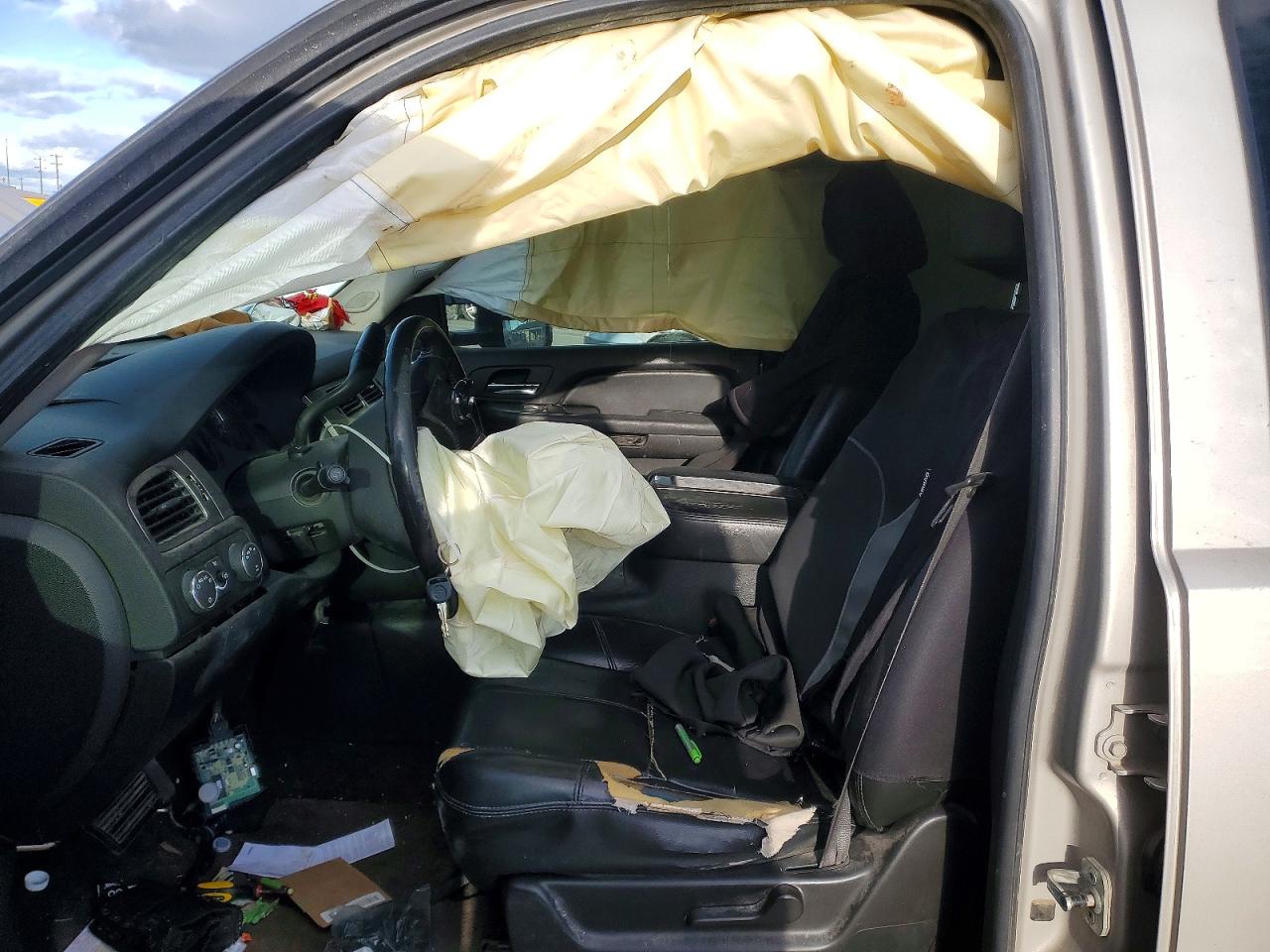 2007 CHEVROLET SUBURBAN K2500 photo 7