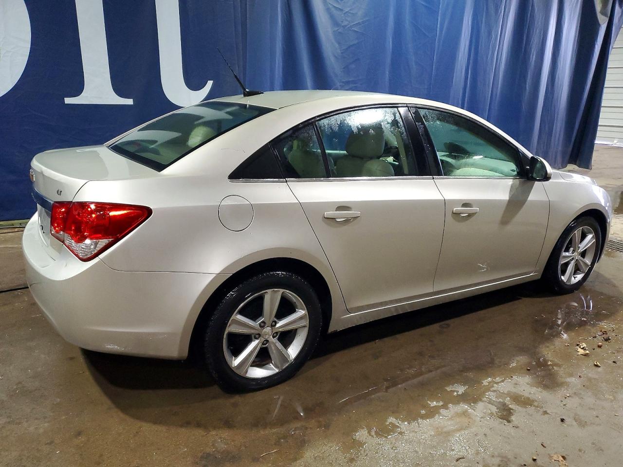 2013 CHEVROLET CRUZE LT photo 3