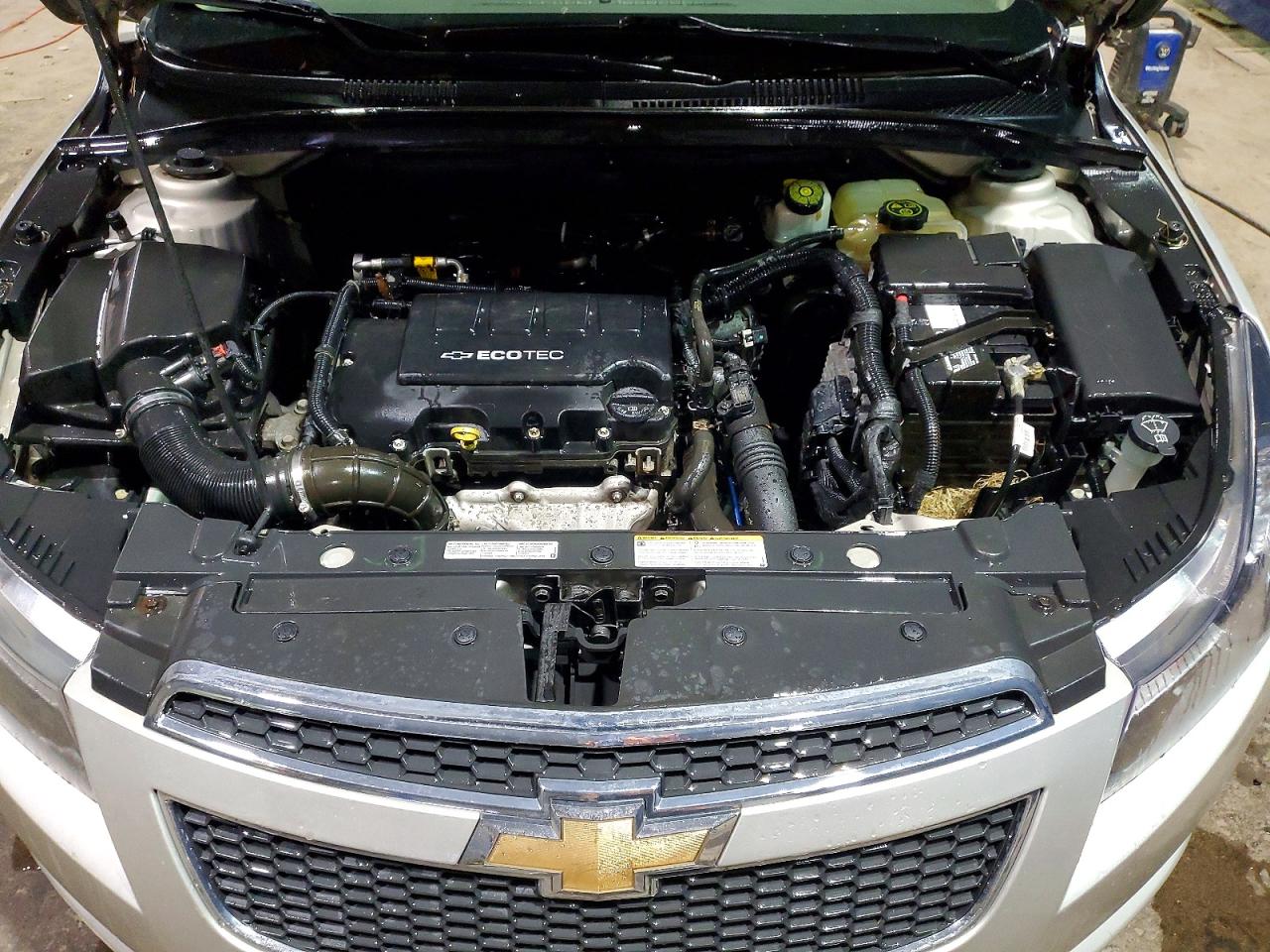 2013 CHEVROLET CRUZE LT photo 11