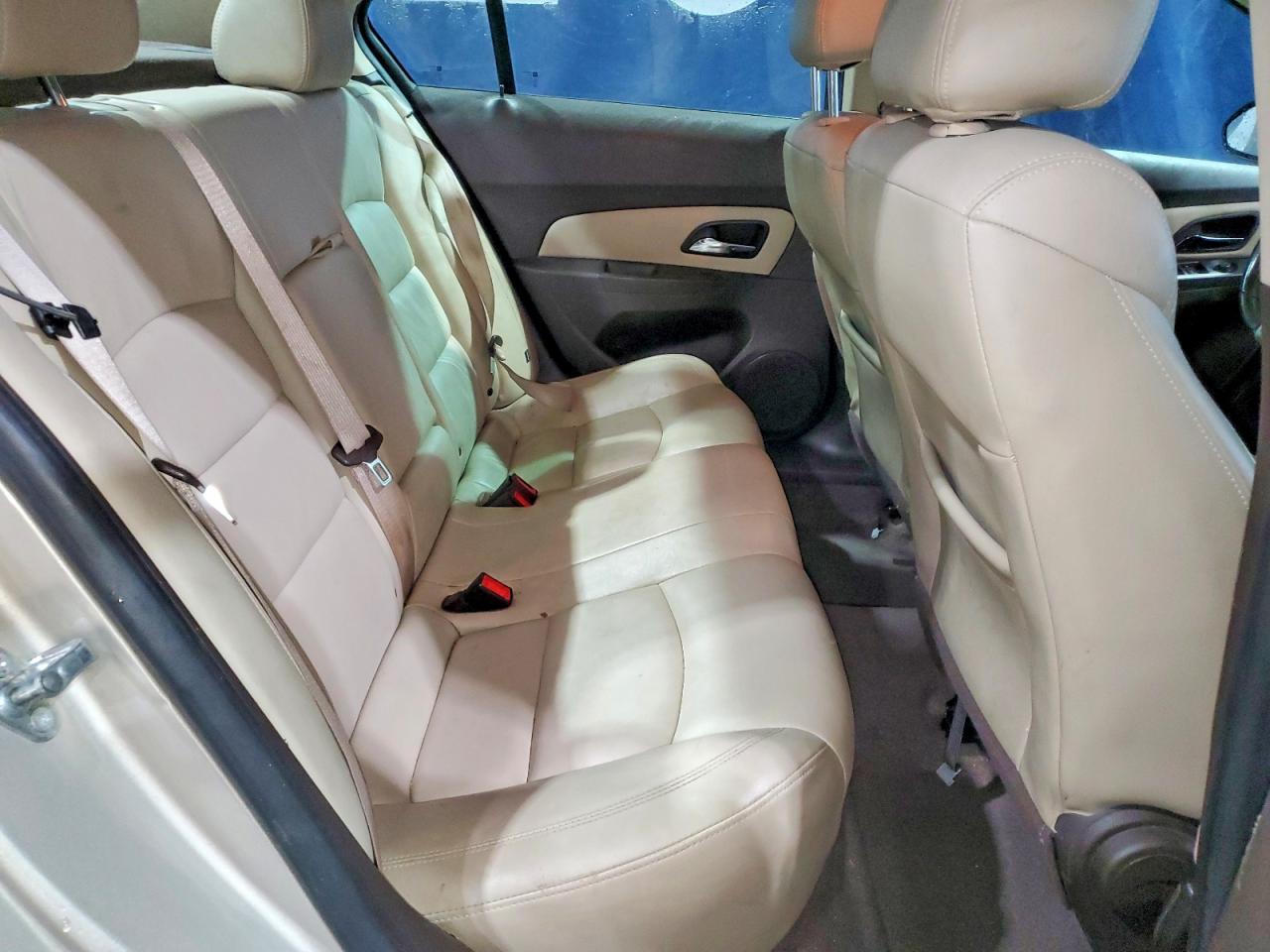 2013 CHEVROLET CRUZE LT photo 10