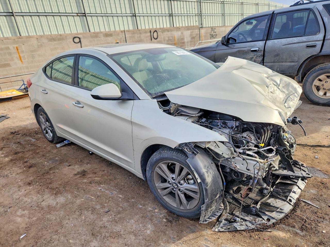 2017 HYUNDAI ELANTRA SE photo 4