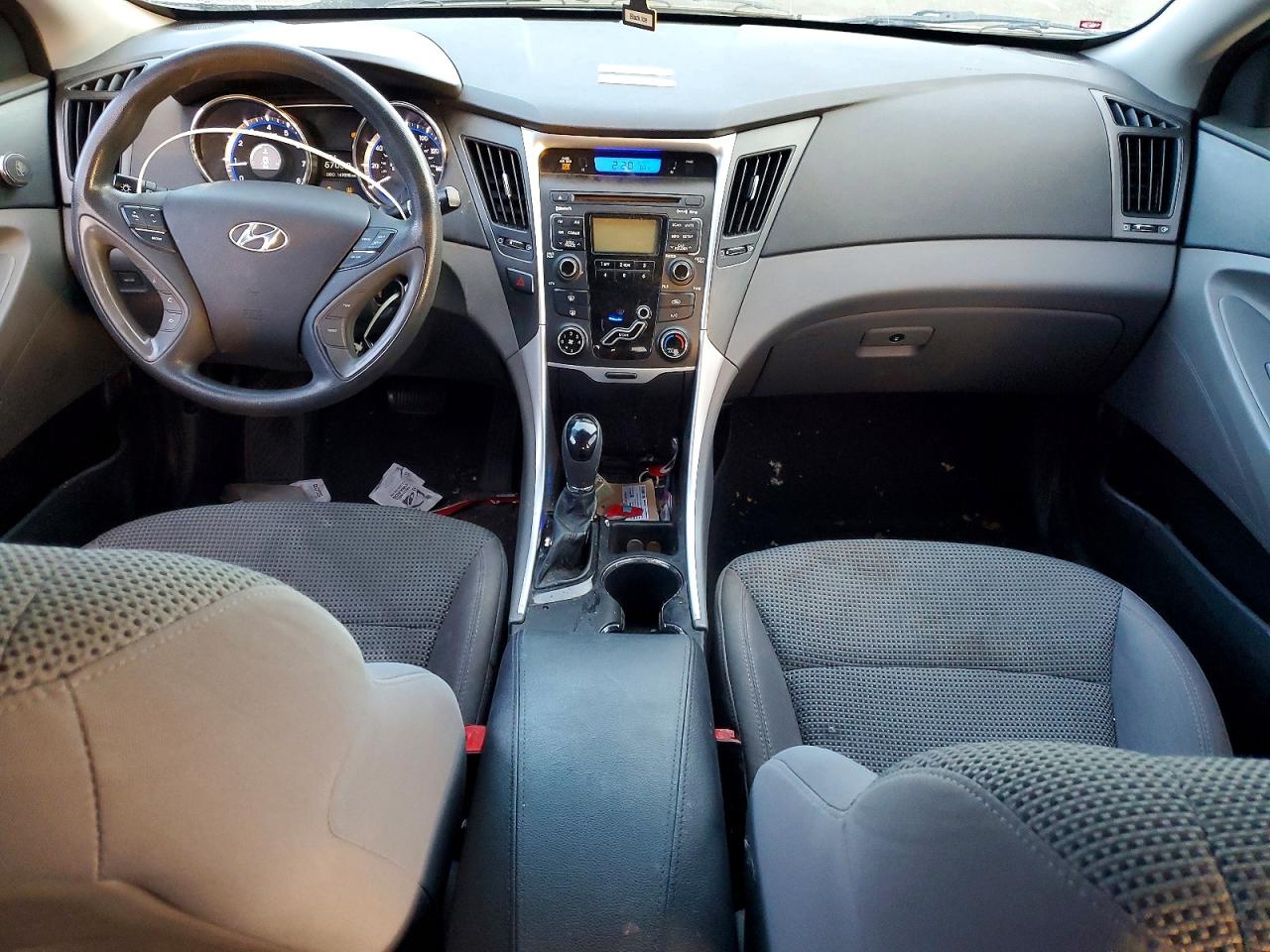 2011 HYUNDAI SONATA GLS photo 8